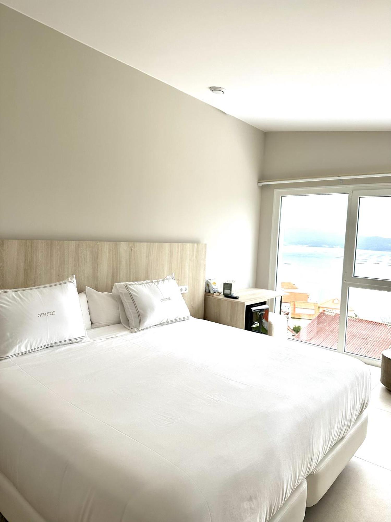 Otantus Hotel ムロス エクステリア 写真